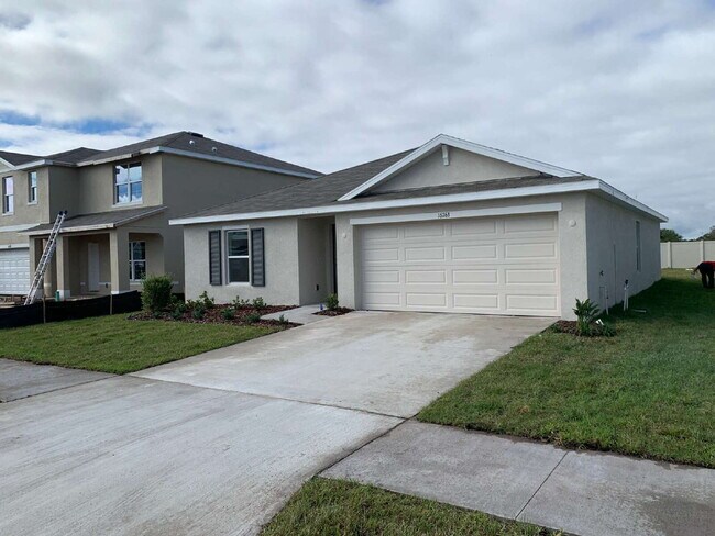 Building Photo - 16763 Parker River St