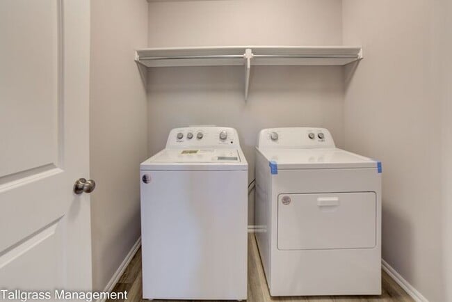 Building Photo - New Construction! Available Now!