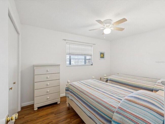 Building Photo - 3272 Minnow Creek Dr