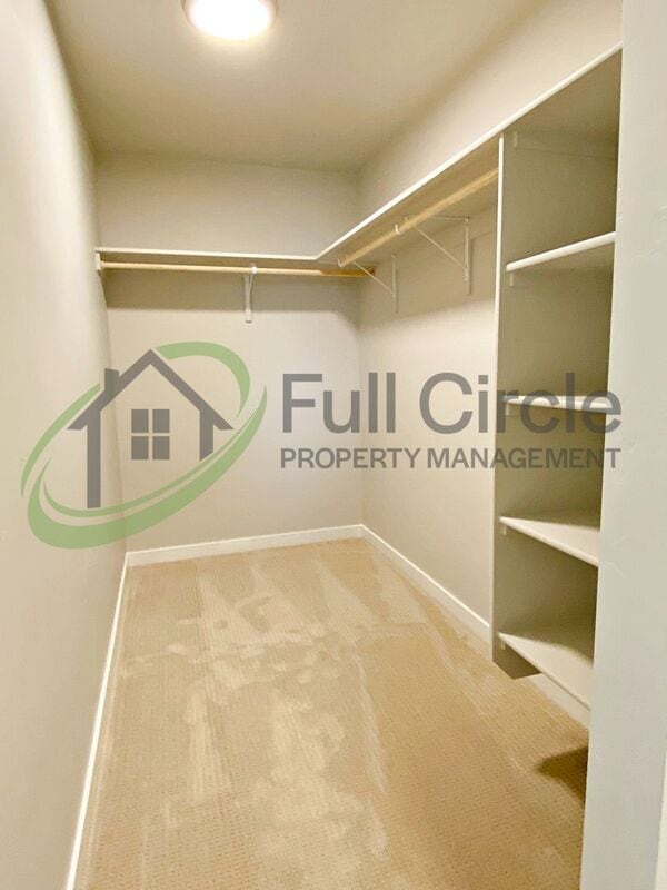 Building Photo - 5160 W Lesina St