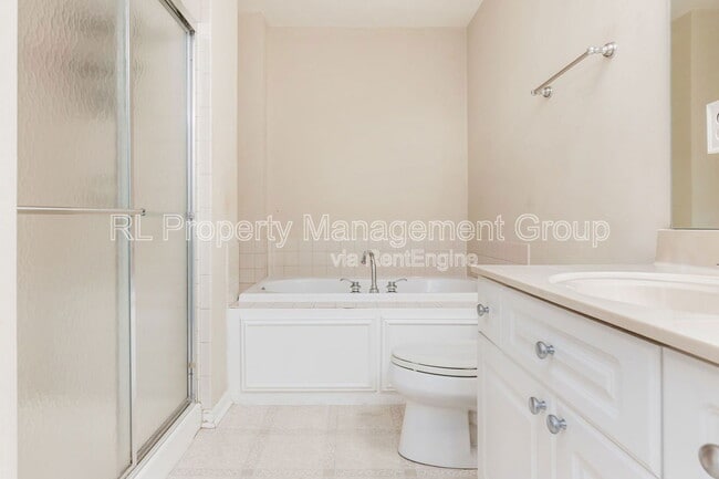 Building Photo - 484 Serenity Dr