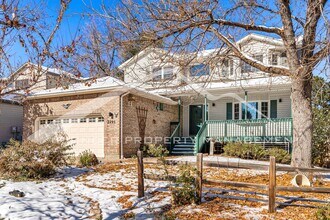 Building Photo - Beautiful Home with Fenced Back Yard and Cozy Fireplace