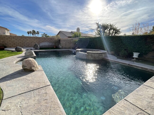 Building Photo - 79289 Paseo Del Rey