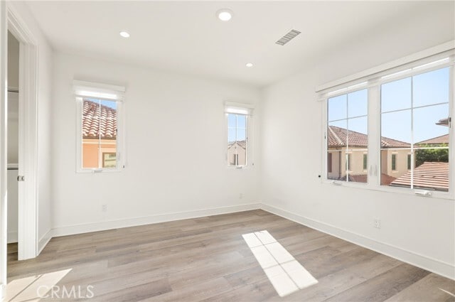 Building Photo - 148 Villa Rdg