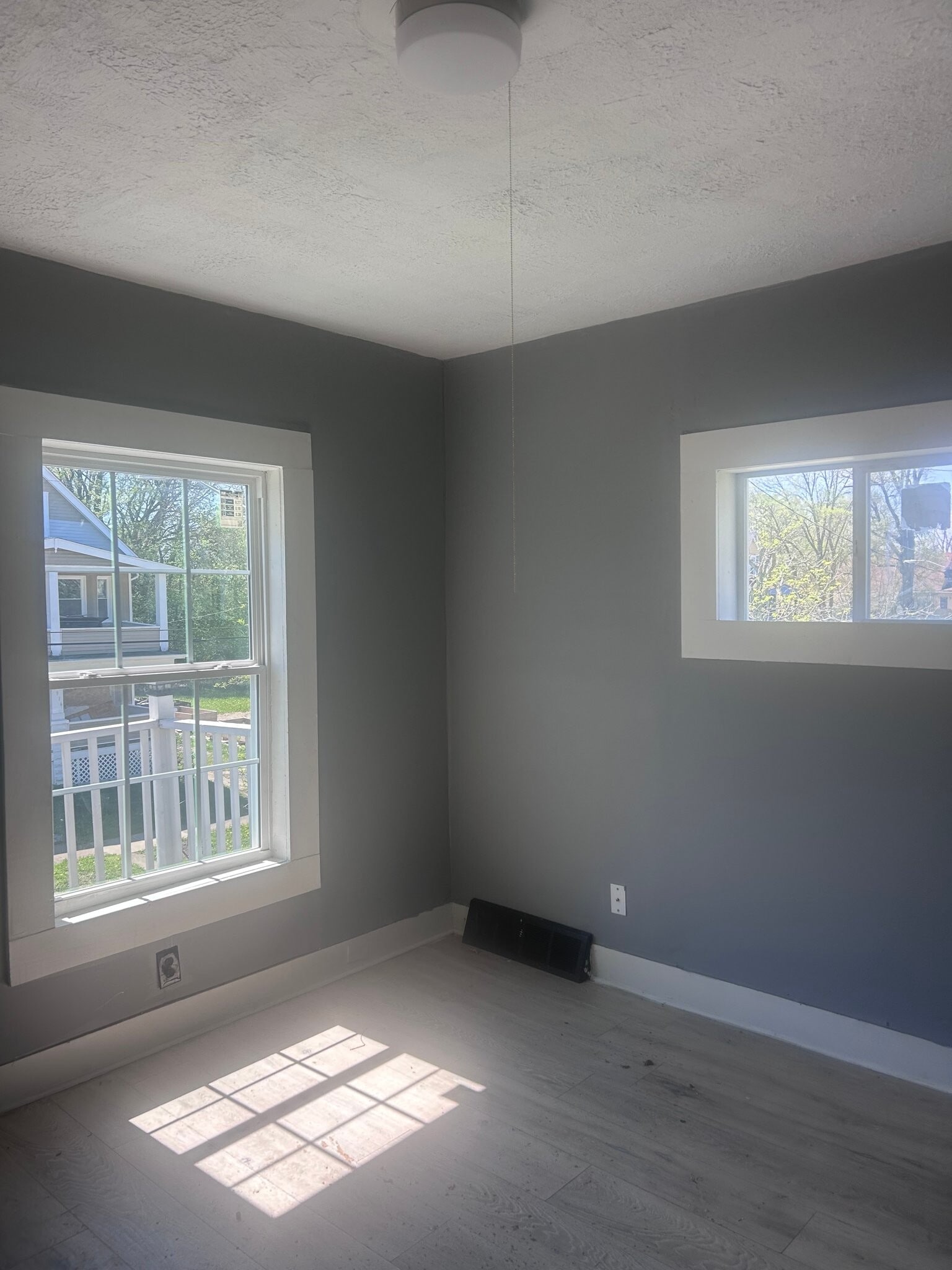 Building Photo - 9901 Stoughton Ave