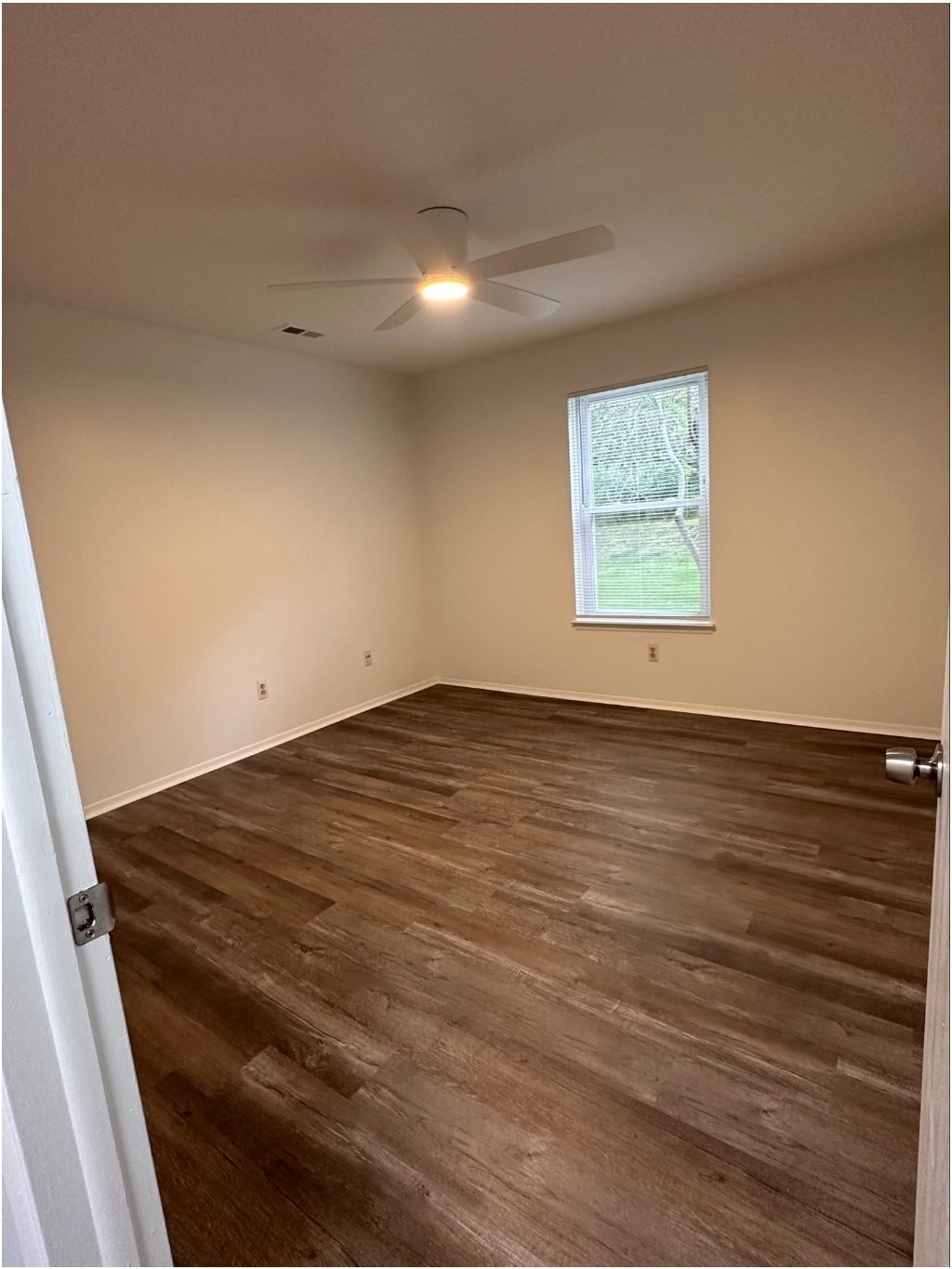 Building Photo - 1524 Porter Cir