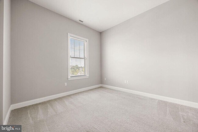 Building Photo - 4500 Limestone Rd