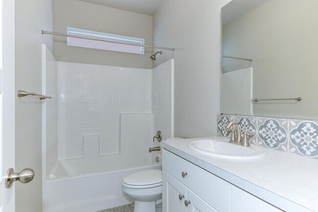 Building Photo - 2207 Ison Ct