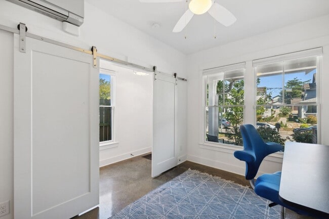 Building Photo - Germantown Gem just 1 mile from Downtown N...