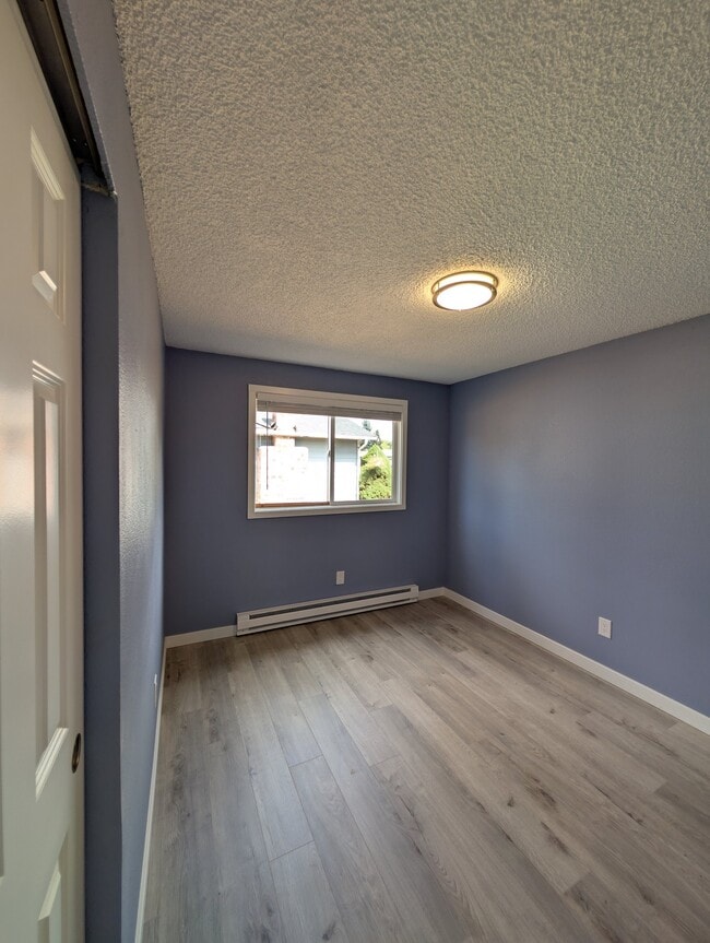Building Photo - 13328 60th Dr NE