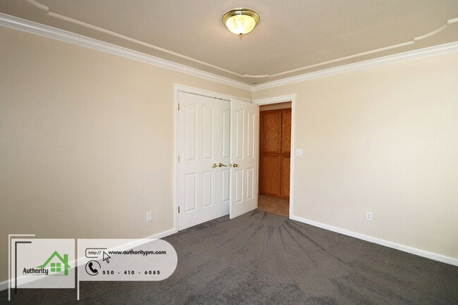 Building Photo - 2603 Lynaco Ct