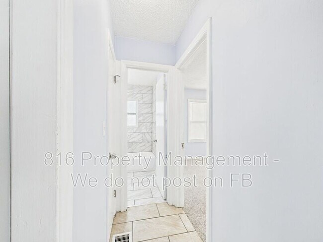 Building Photo - 1603 E 82nd St