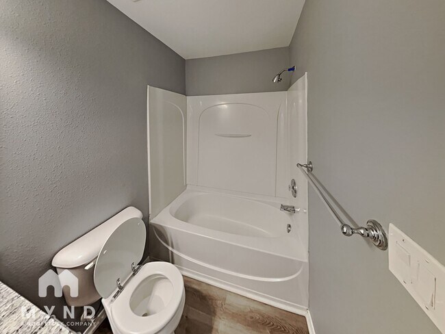 Building Photo - 918 Willow Wind Dr