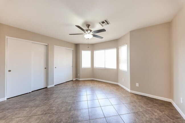 Building Photo - 12552 W Charter Oak Rd