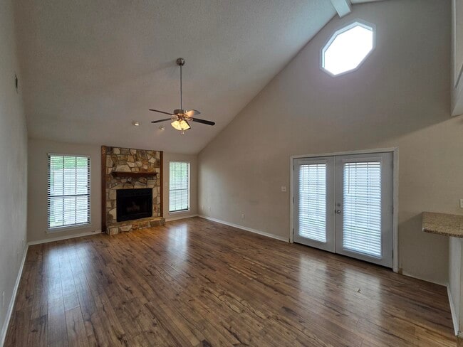 Building Photo - 2113 Wilderness Path