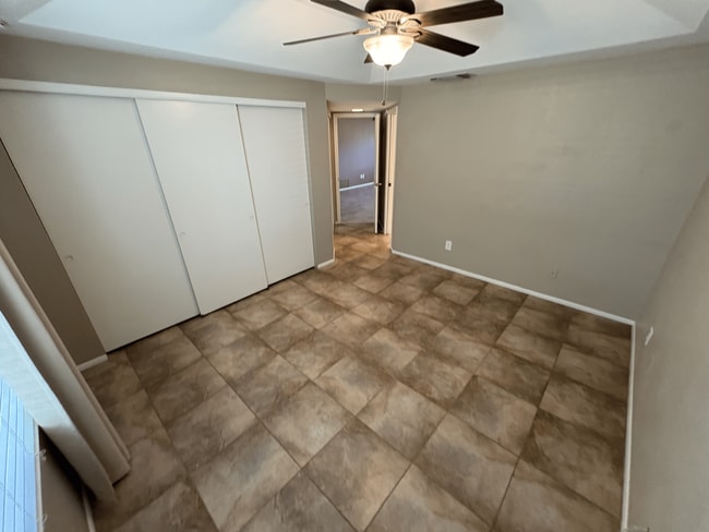 Building Photo - Eastside 3 bedroom 2 bath move in ready