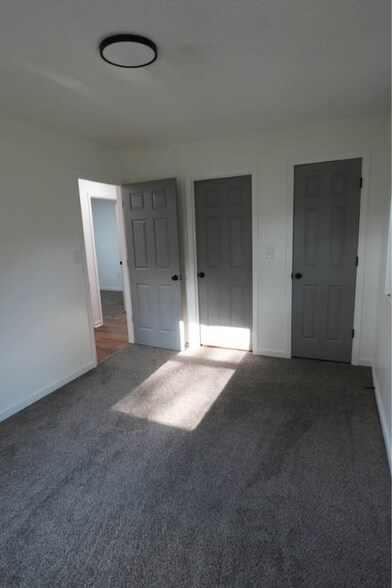Building Photo - 24 S Galeston Ave