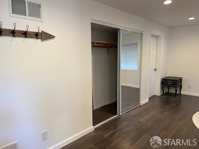 Building Photo - 478 Valencia Dr