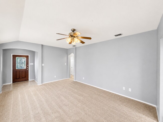 Building Photo - 10420 Devin Ln