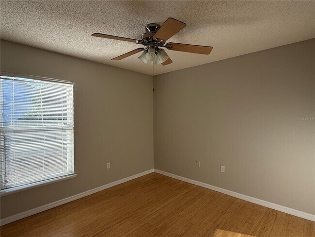 Building Photo - 375 Kaila Ct