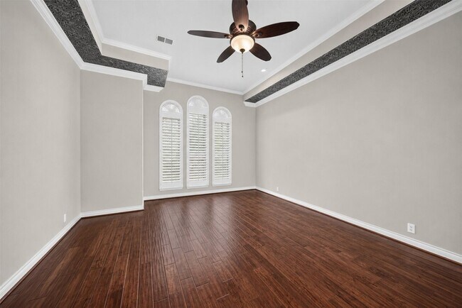 Building Photo - 16410 Emilia Ct