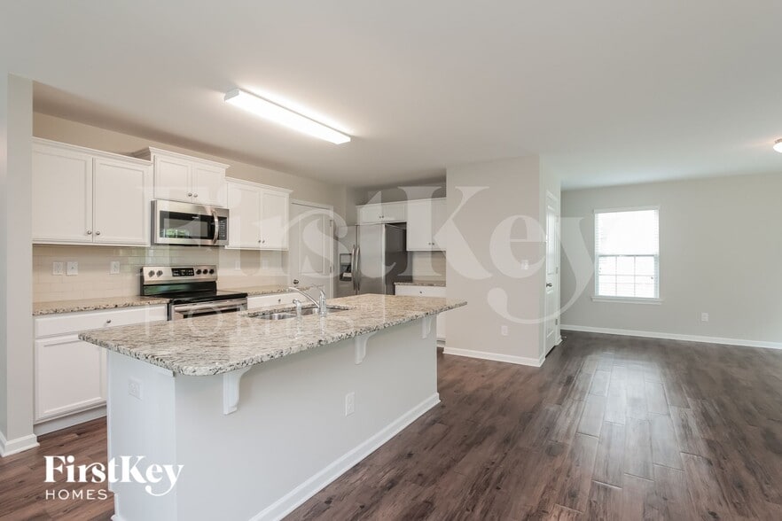 Building Photo - 6806 Broad Valley Ct