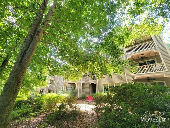 Building Photo - 313 Glen Echo Ln