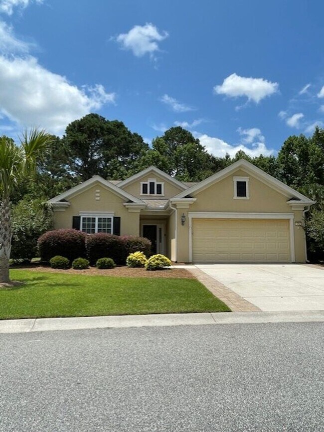 Primary Photo - Gorgeous One-Level Ranch Style Home in The...