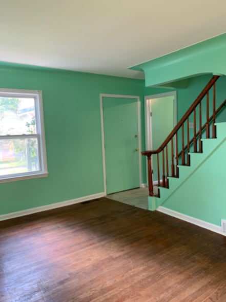 Building Photo - 19354 Seminole