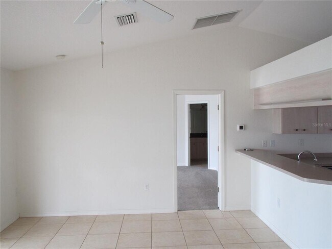 Building Photo - 3187 Sulstone Dr