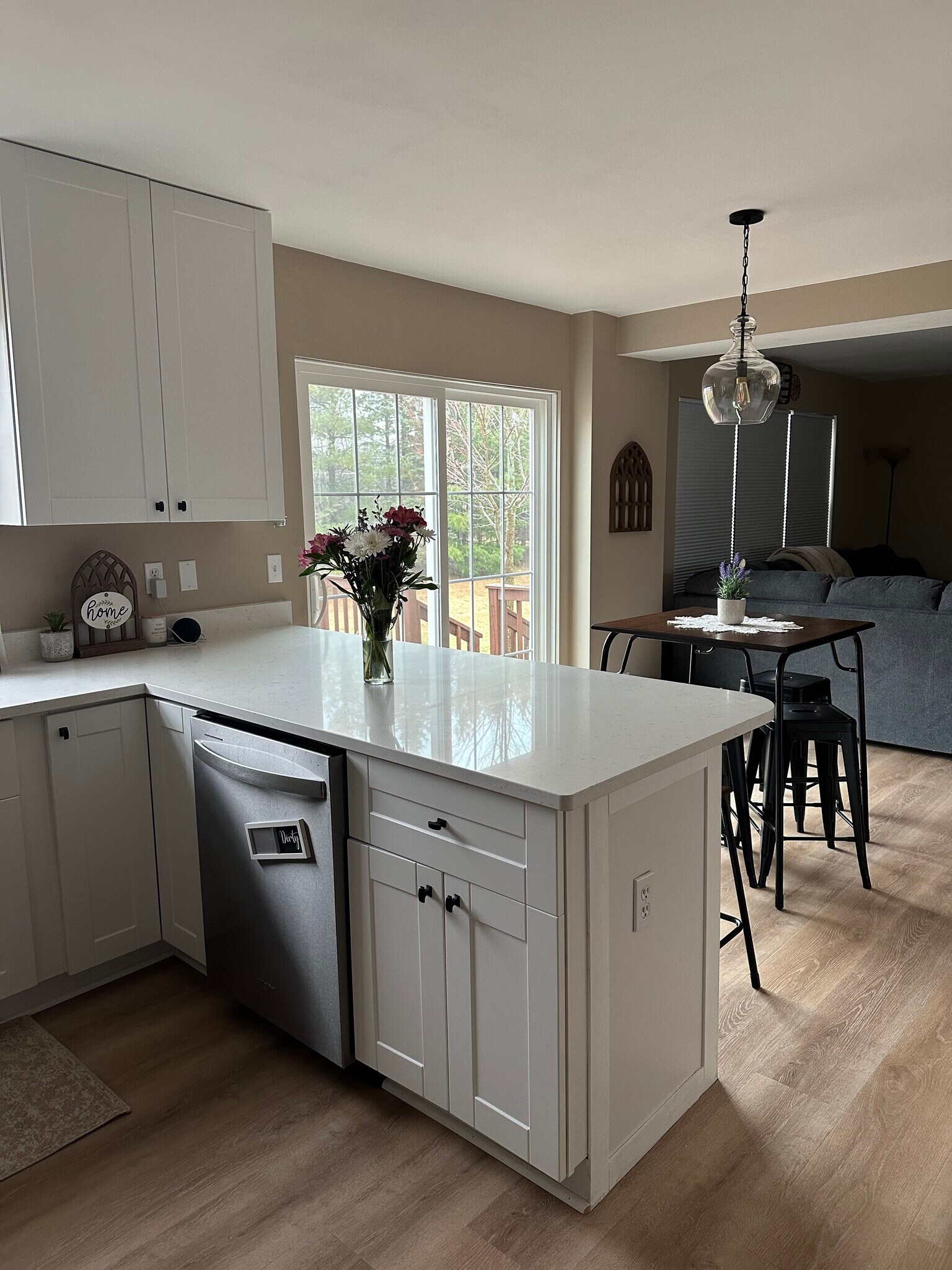 Building Photo - 102 Chancellor Ct