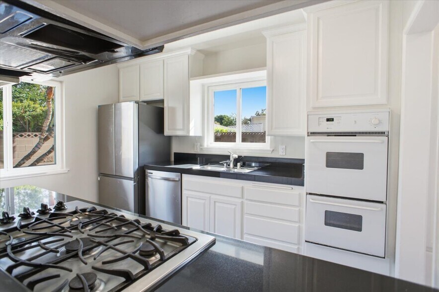 Building Photo - 7737 Minstrel Ave