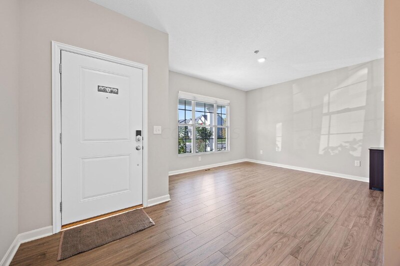 Building Photo - 560 Habitat Wy