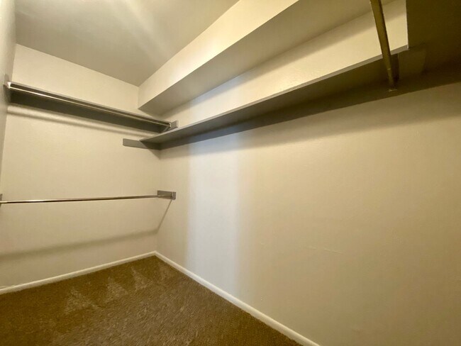 Building Photo - 4160 W 74th Ave