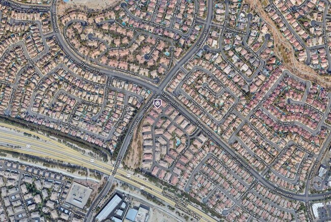 Building Photo - Immaculate Two Story Townhouse style Condo in Summerlin.