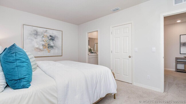 Building Photo - 12777 SW Forli Wy