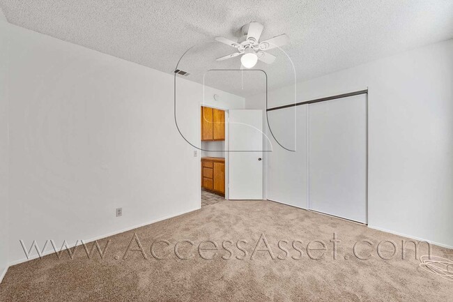 Building Photo - Single-Story 3 Bed with Covered Patio & Gated Yard