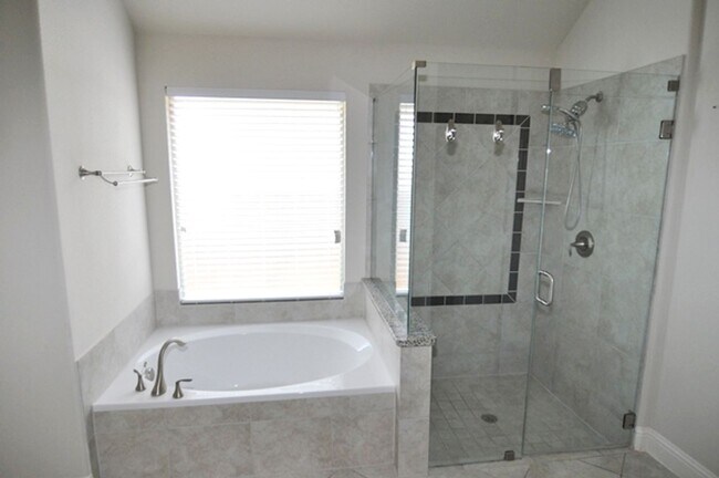Building Photo - VIEW NOW - Stunning Berkshire Home in Northwest ISD | 2 Primary Suites, Hardwood Floors & Resort-...