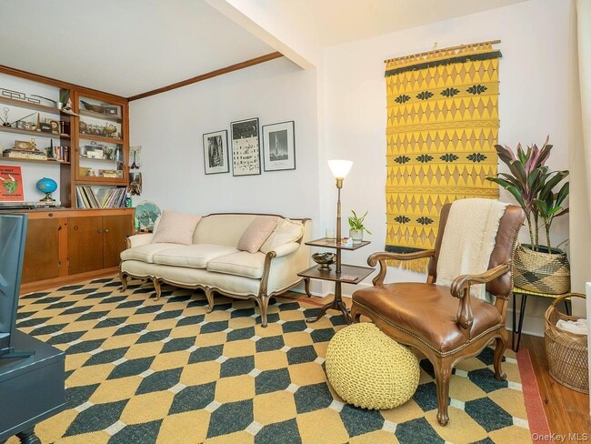 Building Photo - 70 Central Ave