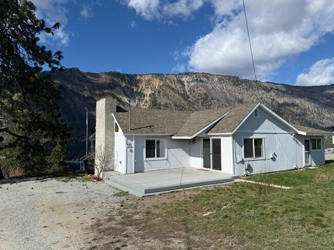 Building Photo - 1983 Summit Blvd