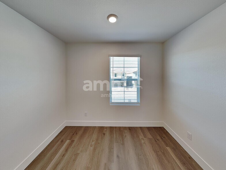 Building Photo - 5838 Casterly Rock St