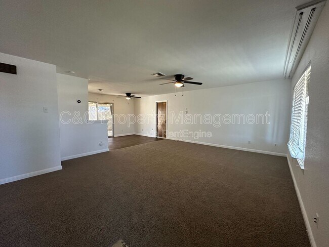 Building Photo - 14170 Montecito Pl