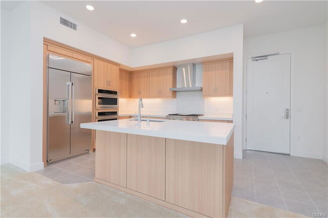 Building Photo - 1406 Rivington