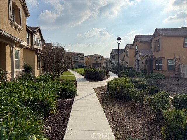 Building Photo - 4751 Java Paseo S