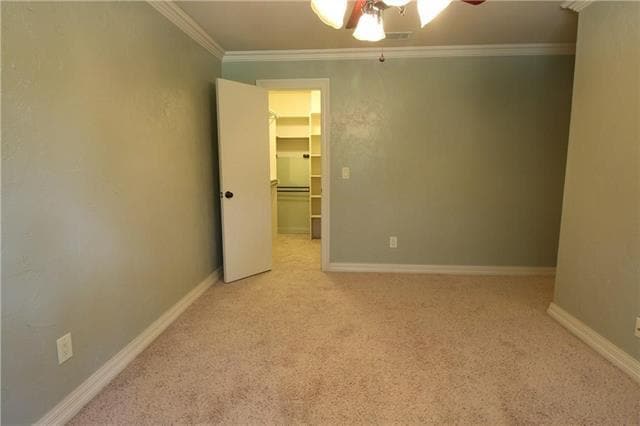 Building Photo - 3112 Kingston Dr