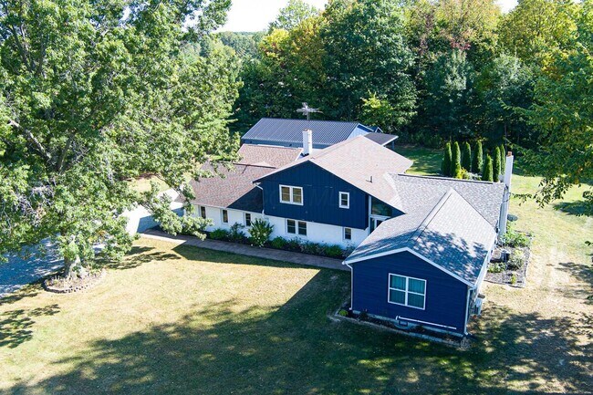 Building Photo - 11850 Beacom Rd
