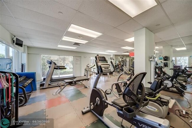 Building Photo - 2500 E Las Olas Blvd
