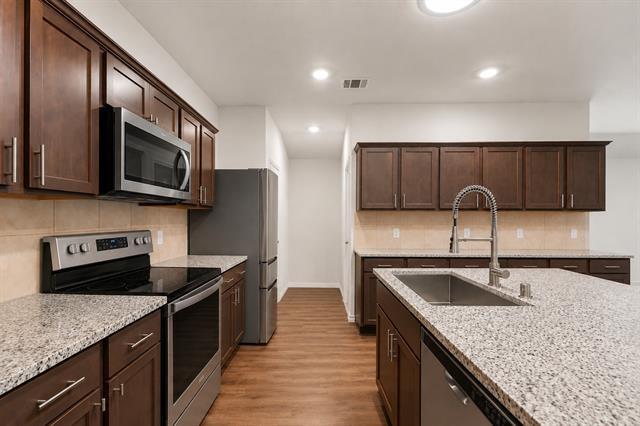 Building Photo - 3319 Everly Dr