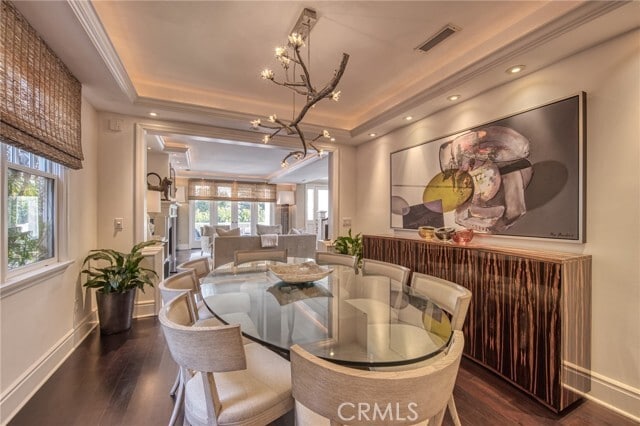 Building Photo - 325 Poppy Ave