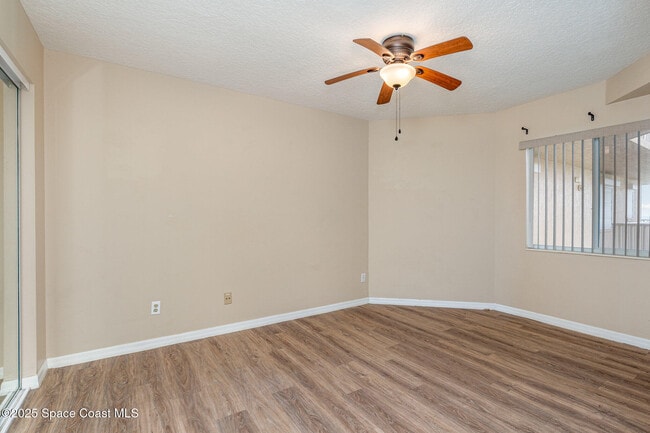 Building Photo - 1575 N Hwy A1A